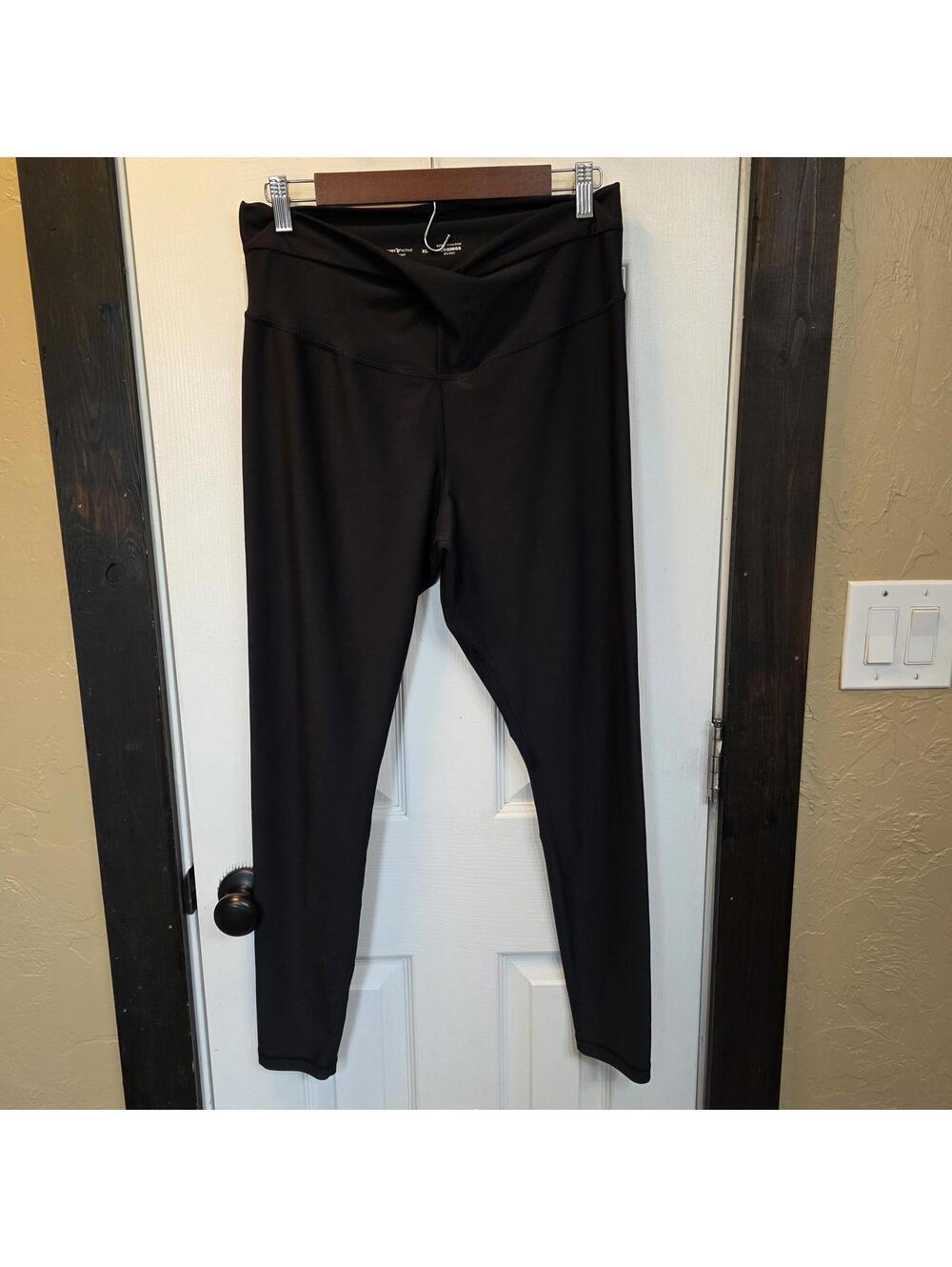 Old Navy Women's Powersoft Active Extra High-Rise Black Crossover Leggings XL